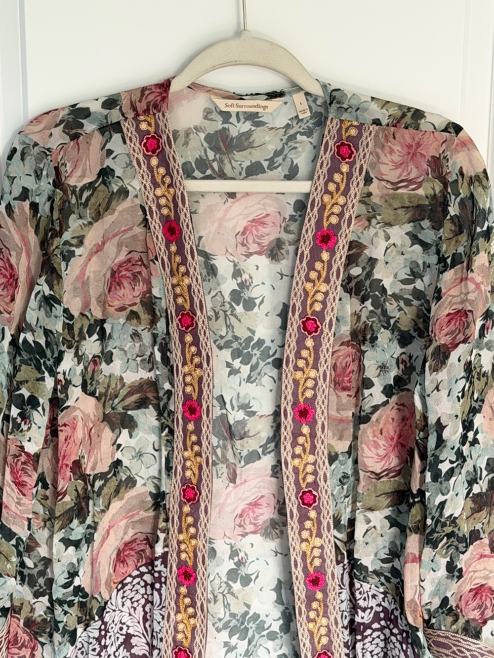 Soft Surroundings Embroidered Floral Sheer Kimono Topper Size Large 54996 - Picture 4 of 15